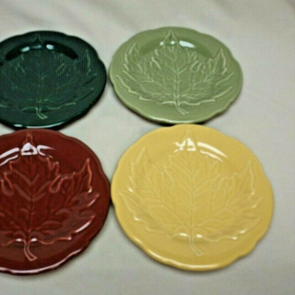 Longaberger Pottery Set of 4 Falling Leaves Collection Leaf Plates - Picture 5 of 12